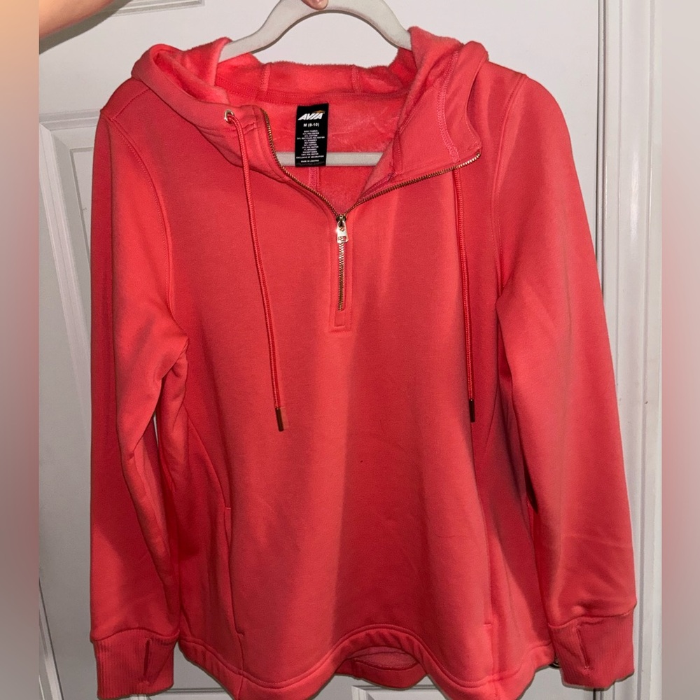 AVÍA Quarter Zip Sweatshirt